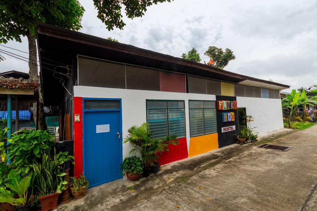 Funky Box Hostel Chiang Khong Zimmer foto