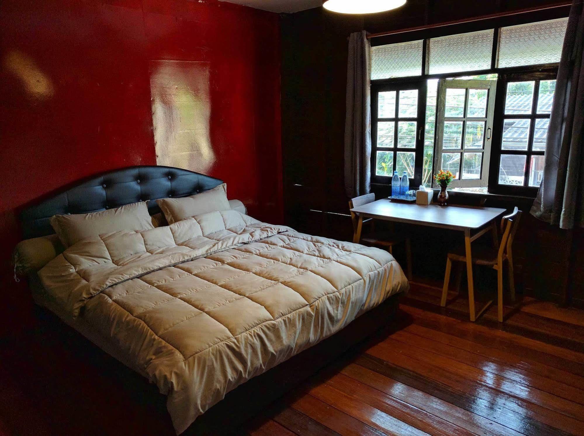 Funky Box Hostel Chiang Khong Exterior foto